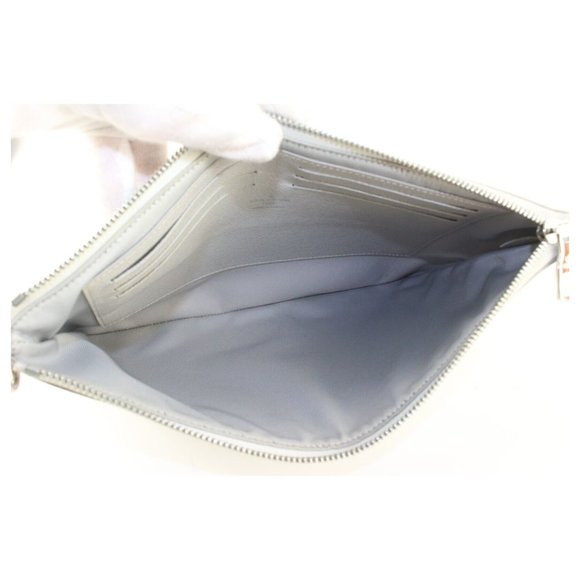 Louis Vuitton White Monogram Antarctica Zip Pouch O-Case Toiletry Clutch 1LK0425 - Picture 5 of 12